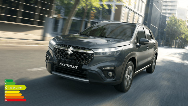 Suzuki S-CROSS Hybrid 