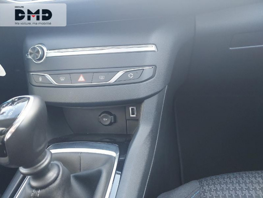 Peugeot 308 1.2 Puretech 110ch S&s Style - Visuel #16