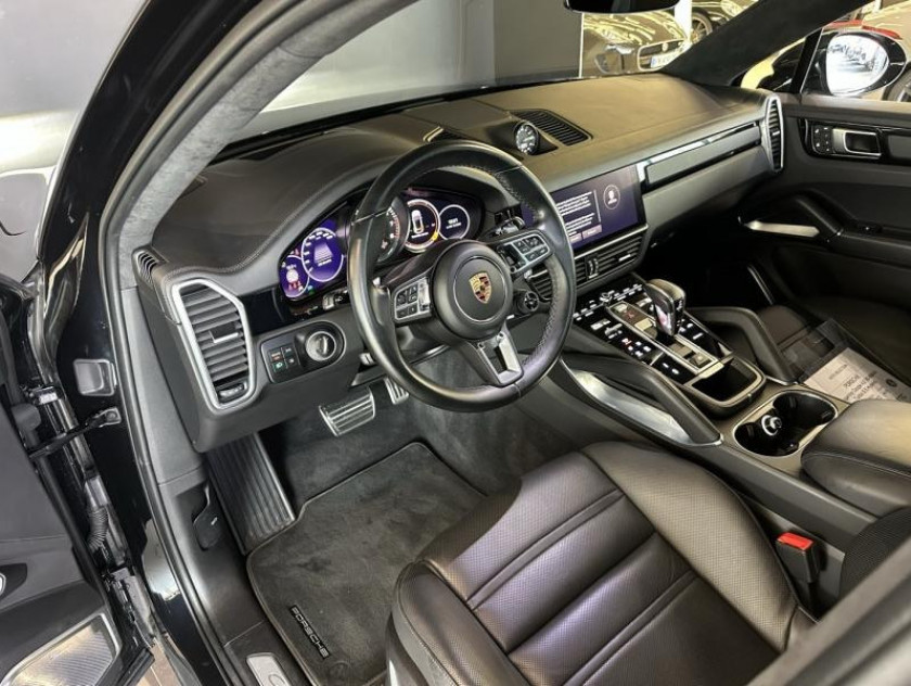 Porsche Cayenne Coupe 4.0 V8 680ch Turbo S E-hybrid - Visuel #16
