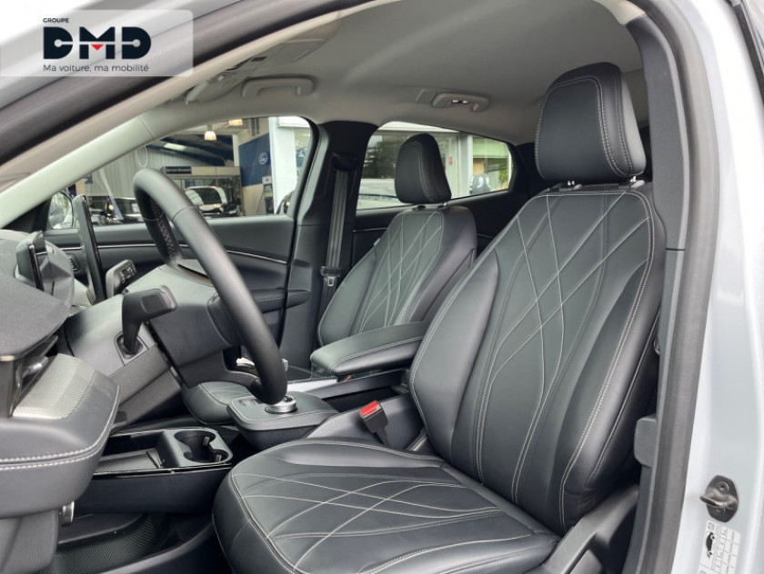 Ford Mustang Mach-e Extended Range 99kwh 294ch 7cv - Visuel #9