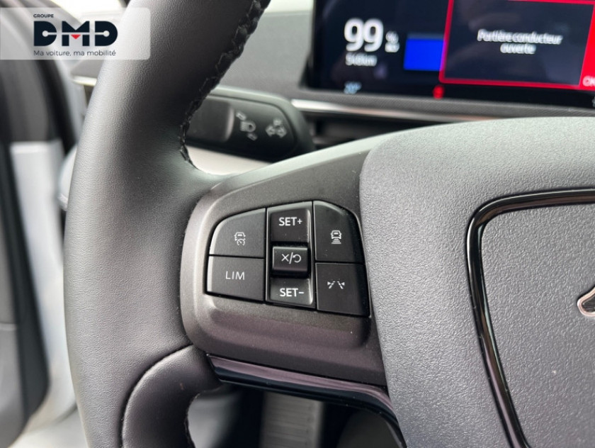 Ford Mustang Mach-e Extended Range 99kwh 294ch 7cv - Visuel #15