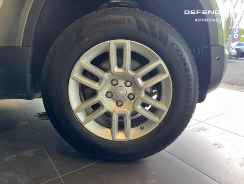 Land-rover Defender 90 3.0 D200 S - Visuel #3