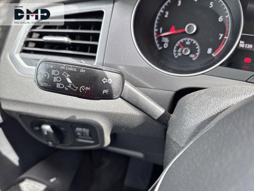 Volkswagen Golf Sportsvan 1.2 Tsi 85ch Bluemotion Technology Trendline - Visuel #16