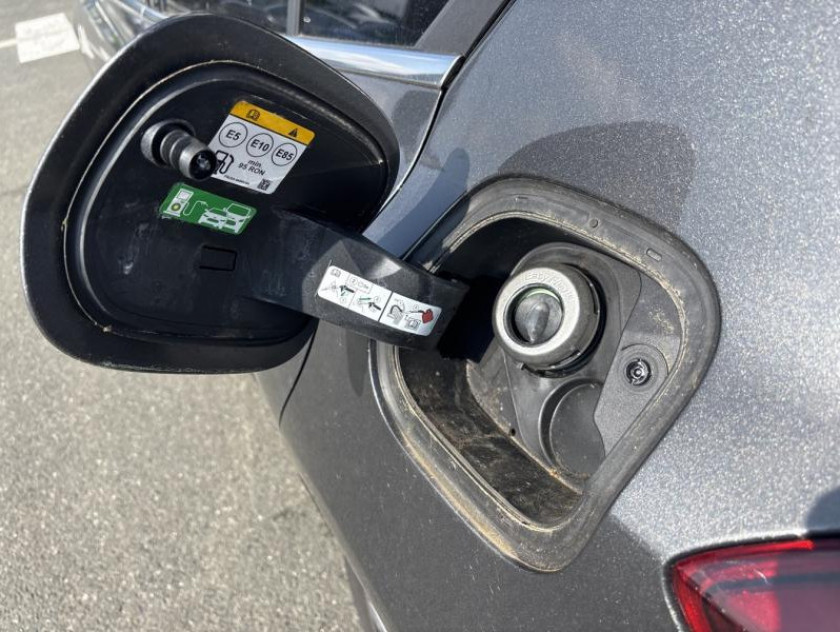 Ford Focus 1.0 Flexifuel Mhev 125ch Titanium Style - Visuel #14