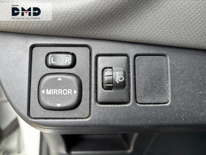 Toyota Yaris Hsd 100h Dynamic 5p - Visuel #17