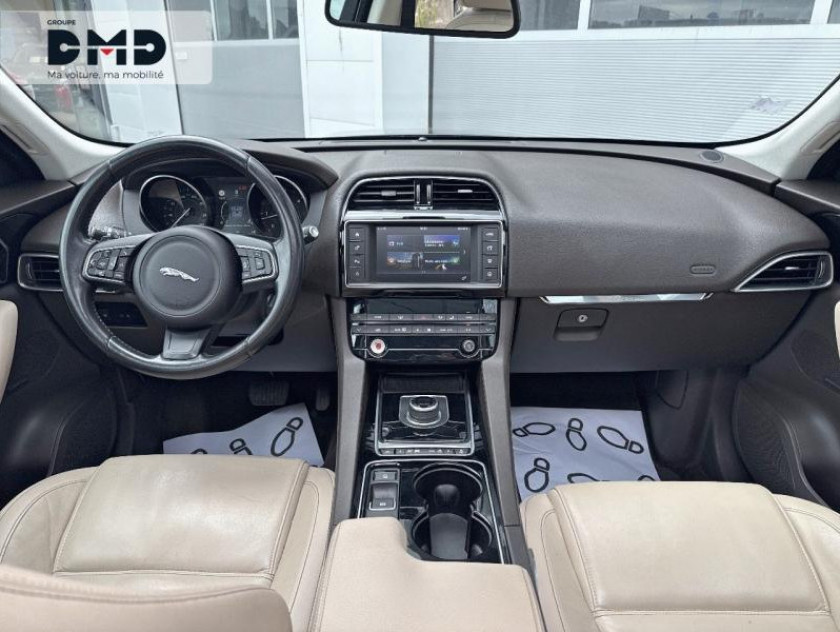 Jaguar F-pace V6 3.0d 300ch Prestige 4x4 Bva8 - Visuel #5