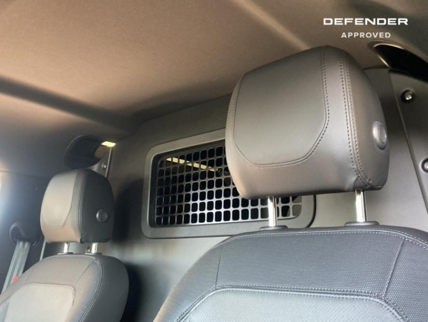 Land-rover Defender 90 3.0 D250 Hard Top X-dynamic Se - Visuel #16