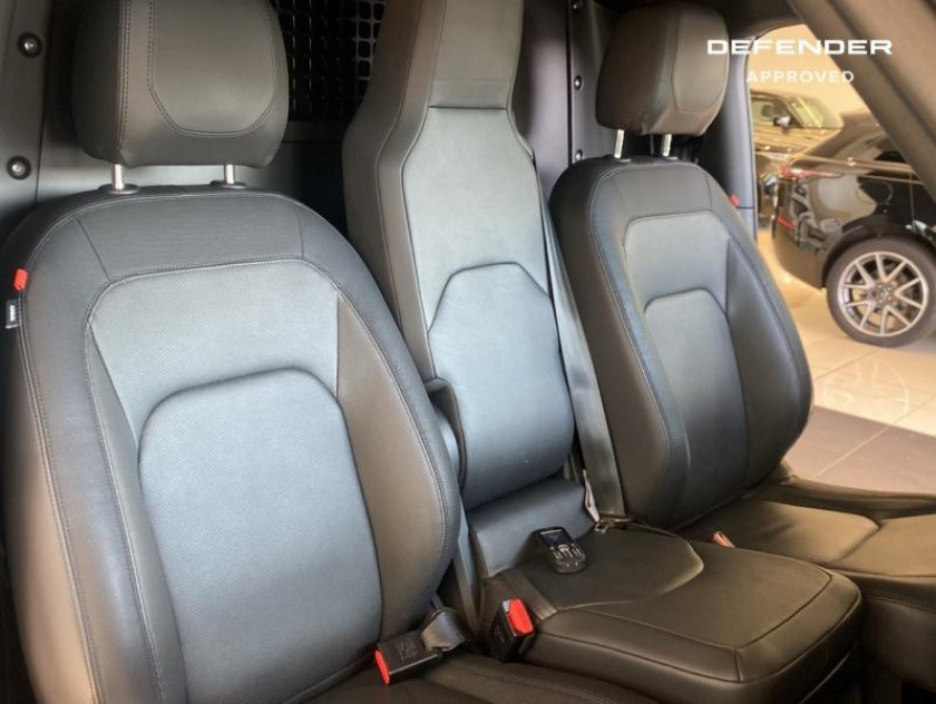 Land-rover Defender 90 3.0 D250 Hard Top X-dynamic Se - Visuel #3