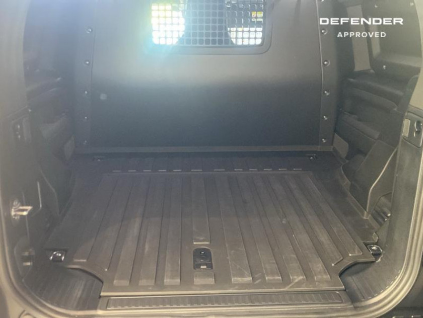 Land-rover Defender 90 3.0 D250 Hard Top X-dynamic Se - Visuel #15