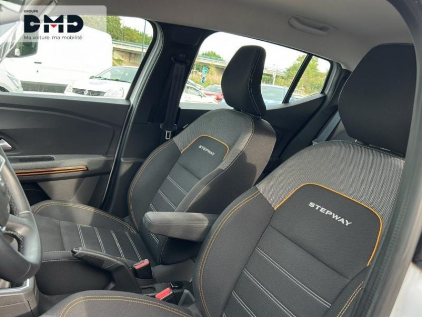 Dacia Sandero 1.0 Tce 90ch Stepway Essentiel - Visuel #9