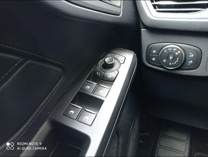 Ford Focus 1.0 Flexifuel Mhev 125ch Titanium X Business - Visuel #12