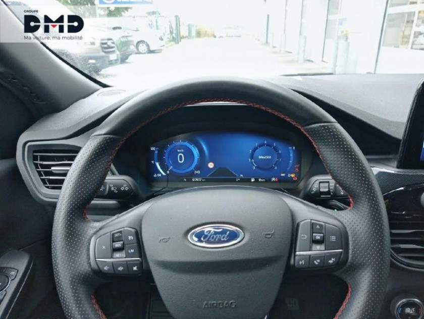 Ford Kuga 1.5 Ecoboost 150ch St-line - Visuel #7