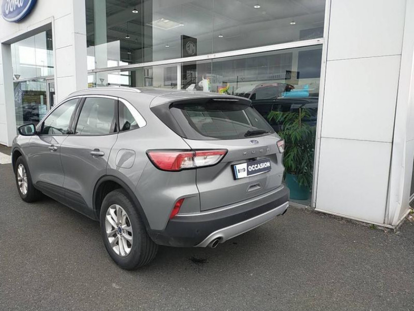 Ford Kuga 2.5 Duratec 190ch Fhev E85 Titanium Bva - Visuel #3