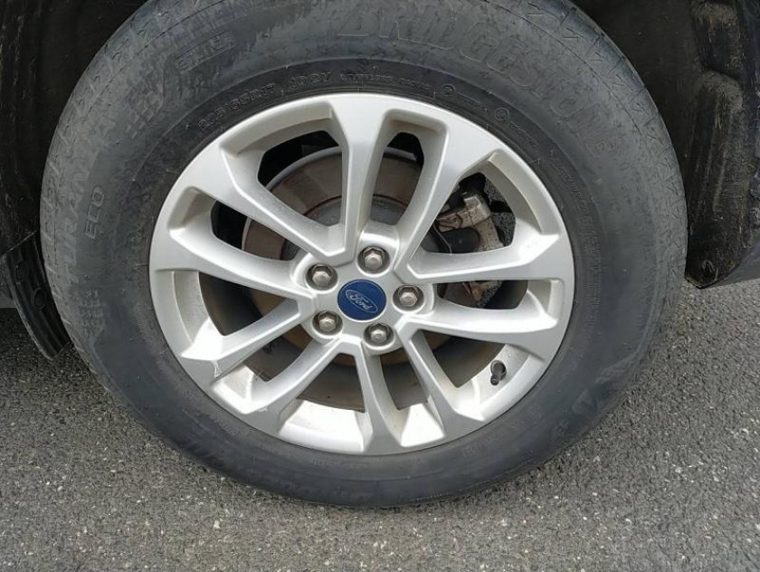 Ford Kuga 2.5 Duratec 190ch Fhev E85 Titanium Bva - Visuel #13