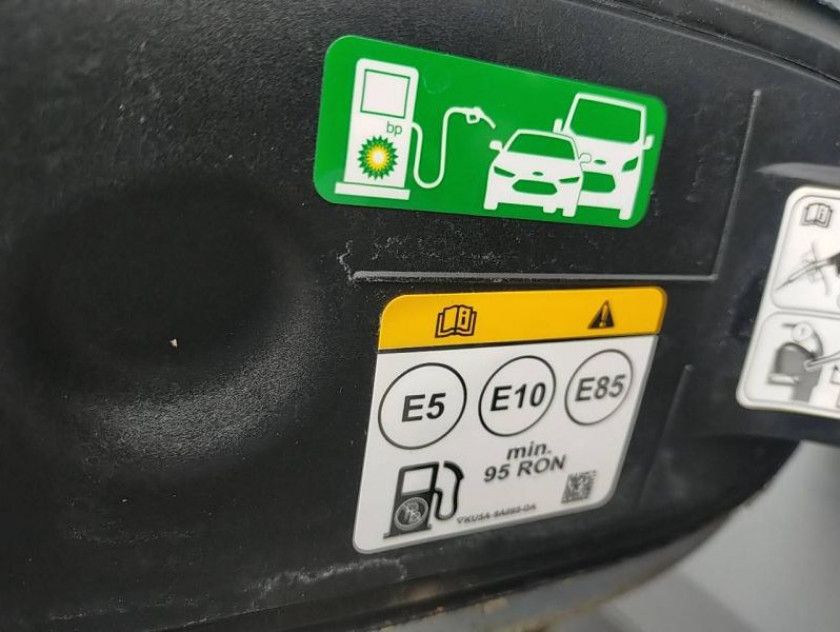 Ford Kuga 2.5 Duratec 190ch Fhev E85 Titanium Bva - Visuel #17