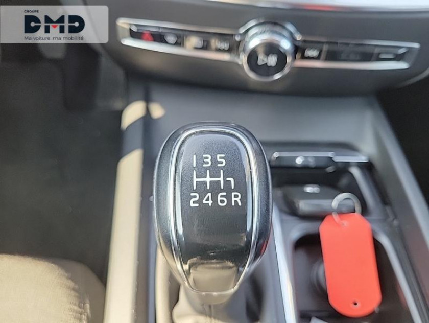 Volvo V60 D3 150ch Adblue Business - Visuel #8