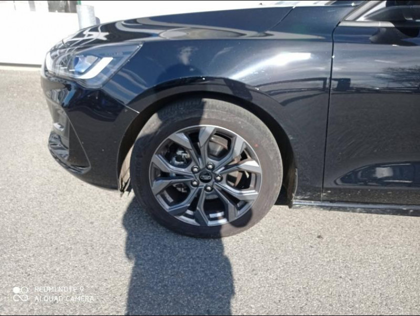 Ford Focus 1.0 Ecoboost Mhev 155ch St-line X Powershift - Visuel #4