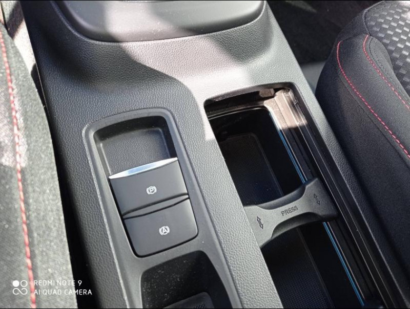 Ford Focus 1.0 Ecoboost Mhev 155ch St-line X Powershift - Visuel #10