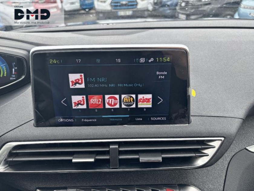 Peugeot 3008 Hybrid 225ch Allure Pack E-eat8 - Visuel #5