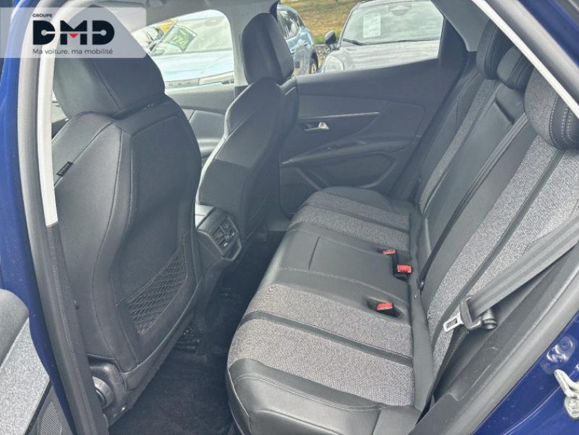Peugeot 3008 Hybrid 225ch Allure Pack E-eat8 - Visuel #9