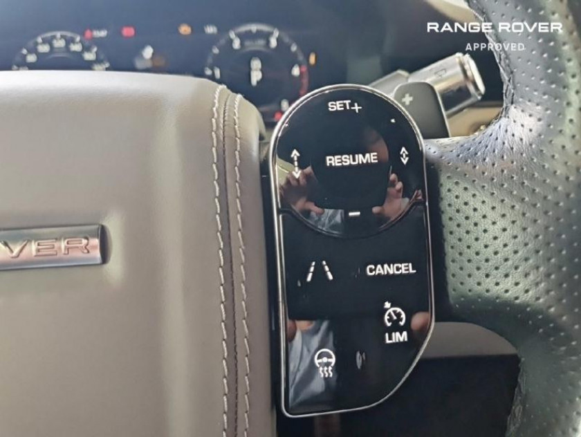 Land-rover Range Rover Evoque 2.0 D 180ch First Edition Awd Bva - Visuel #17