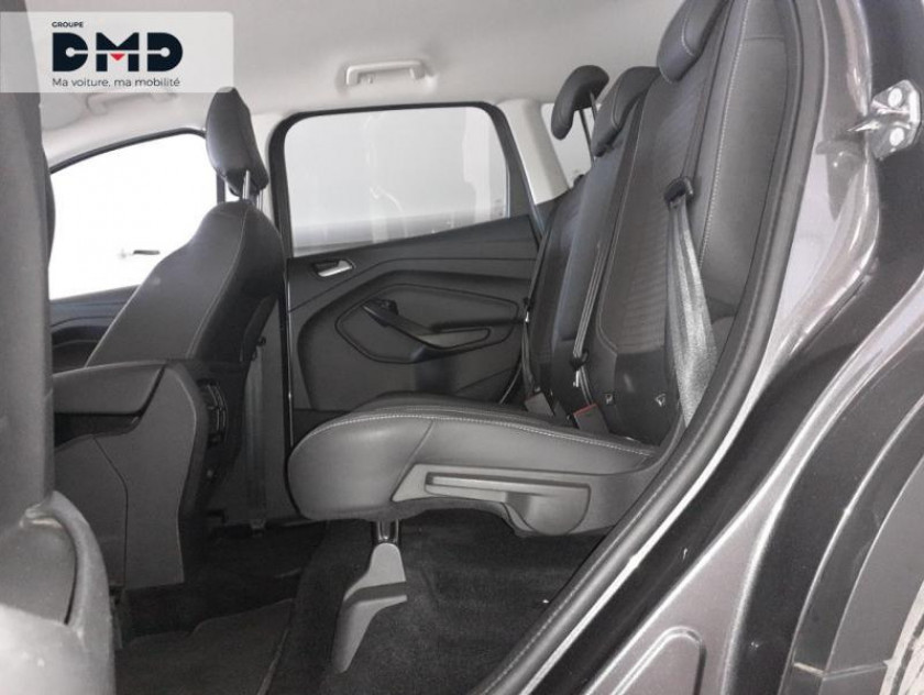 Ford Kuga 2.0 Tdci 150ch Stop&start Titanium 4x2 - Visuel #10