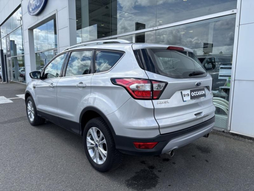 Ford Kuga 1.5 Flexifuel-e85 150ch Stop&start Titanium 170g 4x2 Euro6.2 - Visuel #3