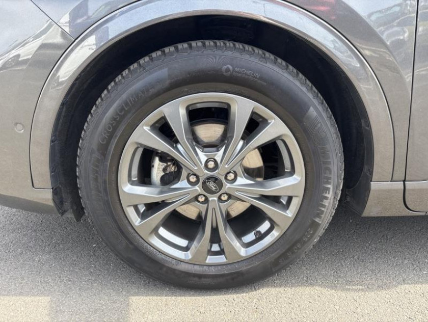 Ford Kuga 1.5 Ecoblue 120ch St-line Powershift - Visuel #13