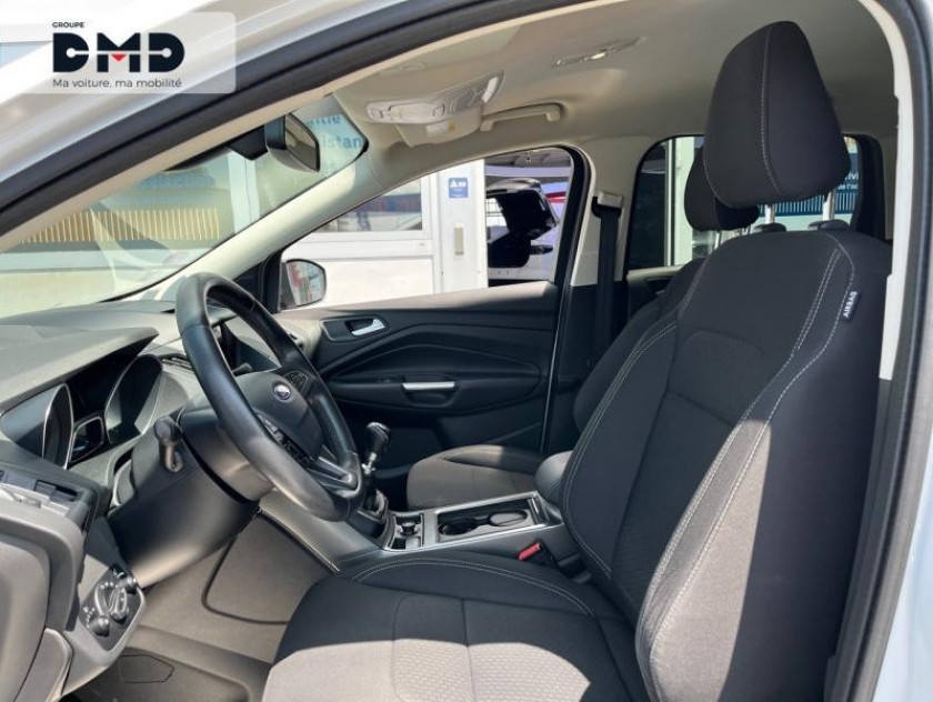 Ford Kuga 1.5 Ecoboost 150ch Stop&start Business Nav 4x2 - Visuel #9