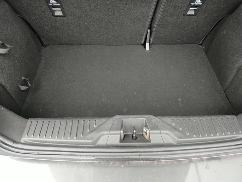 Ford Fiesta 1.5 Tdci 85ch Stop&start B&o Play First Edition 5p - Visuel #11