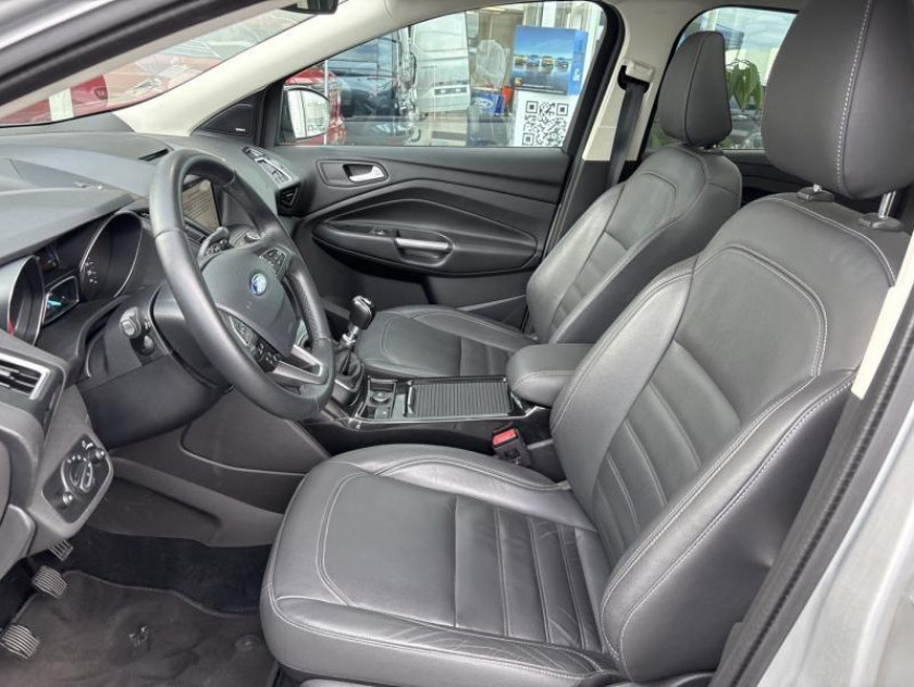 Ford Kuga 1.5 Ecoboost 150ch Titanium - Visuel #7