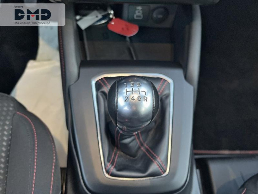 Ford Focus 1.0 Flexifuel Mhev 125ch St-line X - Visuel #8