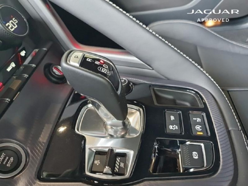 Jaguar F-type Coupe 5.0 V8 450ch R-dynamic Black Bva8 - Visuel #14