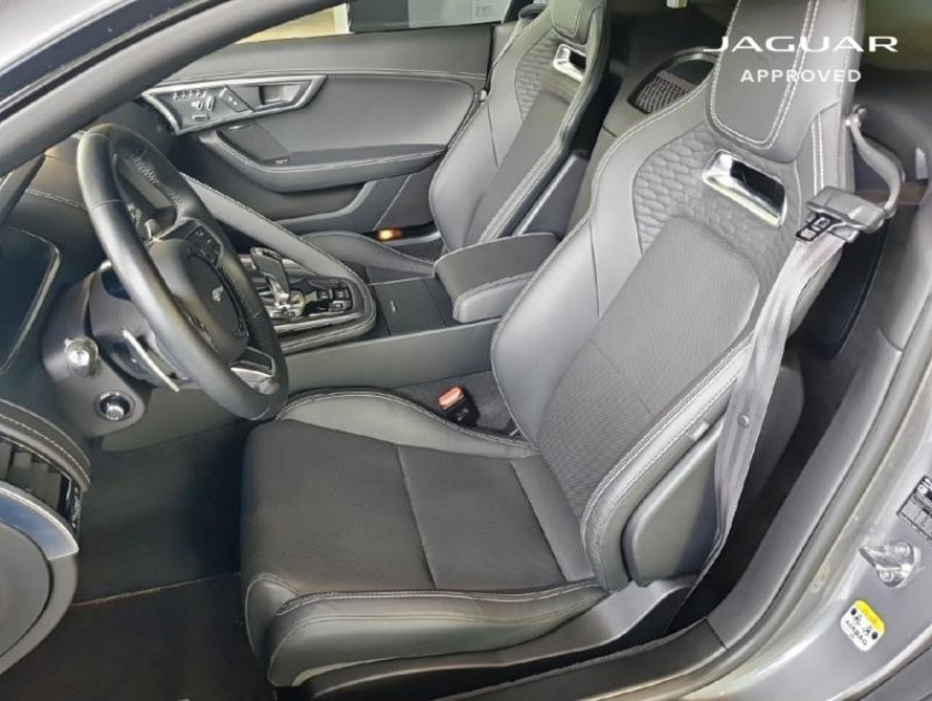 Jaguar F-type Coupe 5.0 V8 450ch R-dynamic Black Bva8 - Visuel #8
