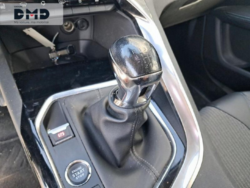 Peugeot 3008 1.5 Bluehdi 130ch S&s Gt - Visuel #8