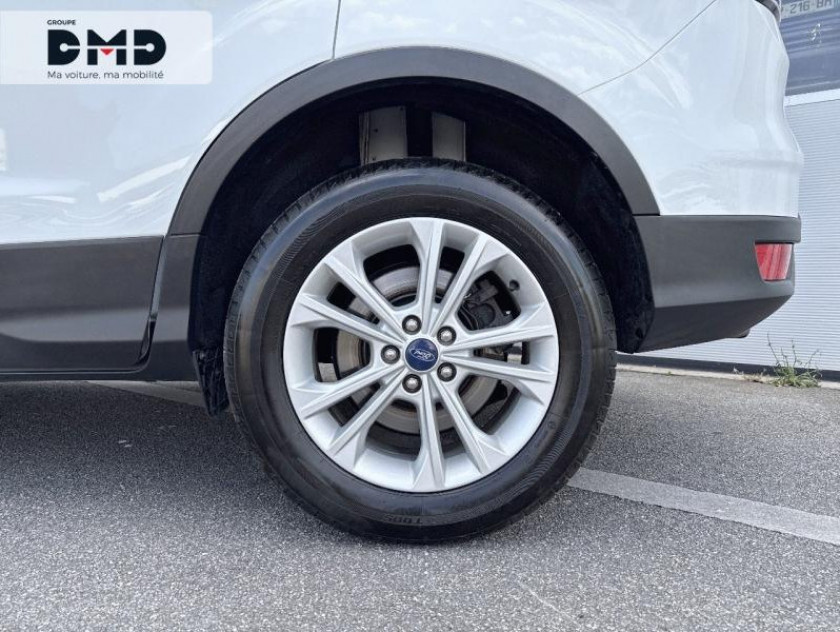 Ford Kuga 1.5 Ecoboost 150ch Stop&start Titanium 4x2 - Visuel #13