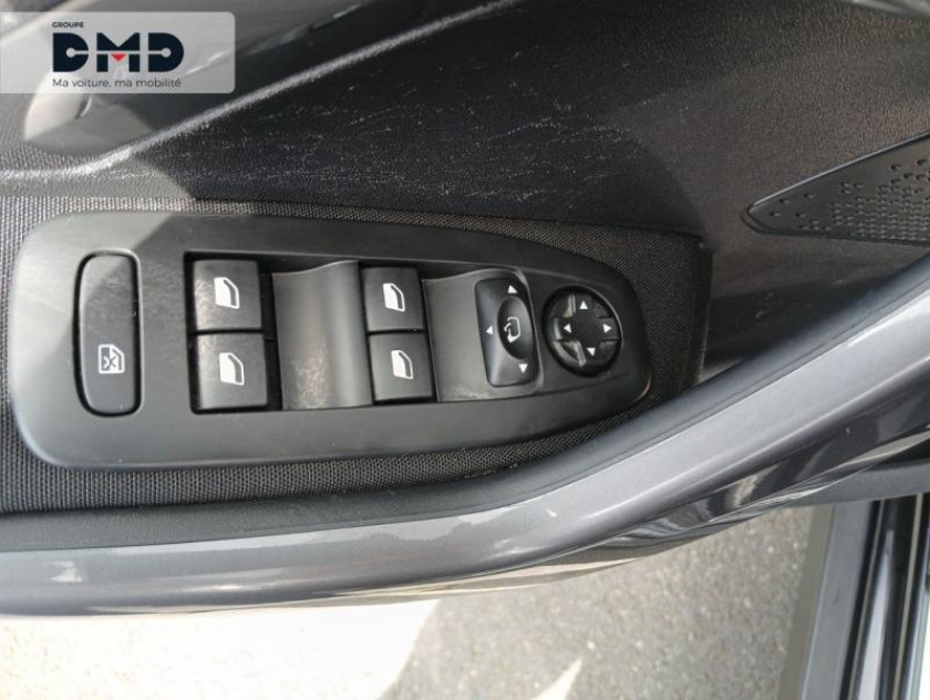 Peugeot 2008 1.2 Puretech 110ch Style S&s - Visuel #15