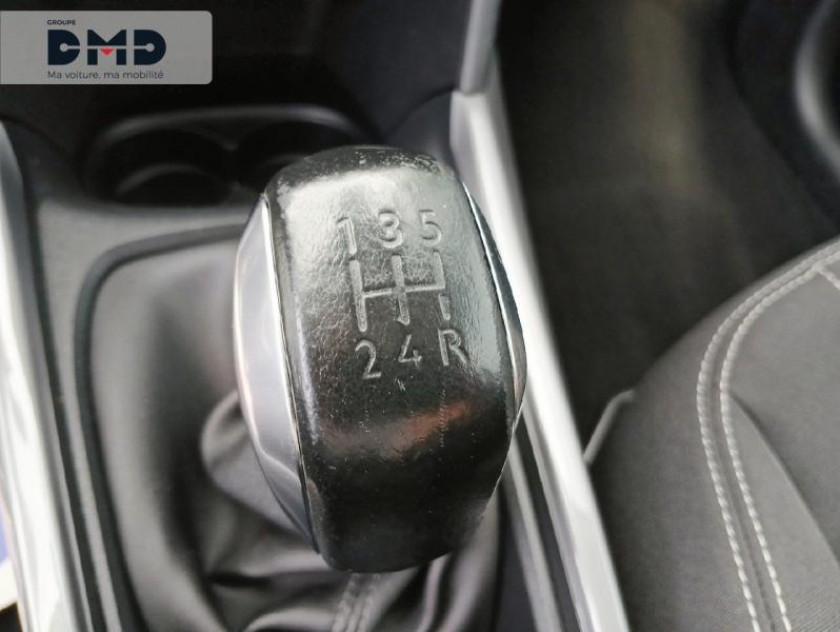 Peugeot 2008 1.2 Puretech 110ch Style S&s - Visuel #8
