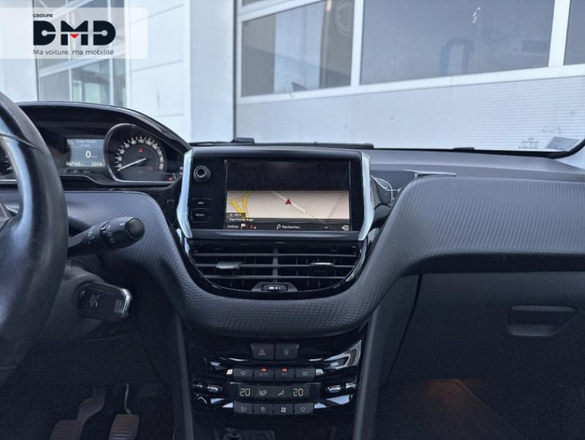 Peugeot 2008 1.5 Bluehdi 100ch E6.c Allure - Visuel #6