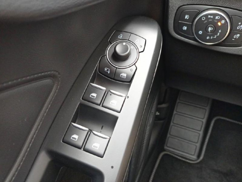 Ford Focus 1.0 Flexifuel Mhev 125ch Titanium X Business - Visuel #16