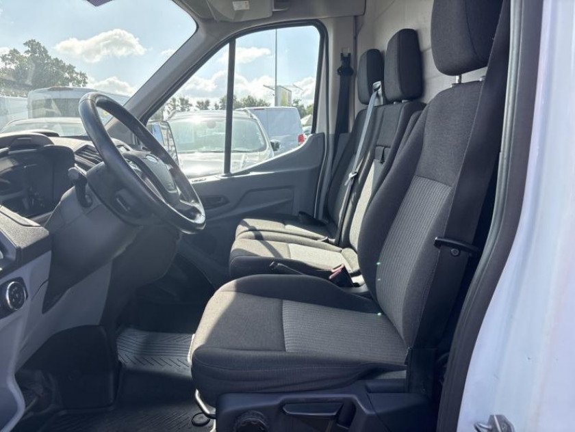 Ford Transit 2t Fg T330 L3h3 2.0 Ecoblue 130ch S&s Trend Business Bva - Visuel #10