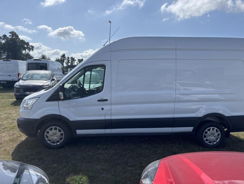 Ford Transit 2t Fg T330 L3h3 2.0 Ecoblue 130ch S&s Trend Business Bva - Visuel #4