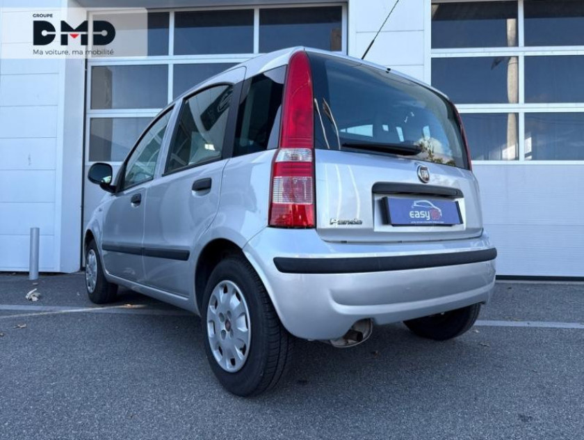 Fiat Panda 1.2 8v 69ch Dynamic Euro5 - Visuel #3