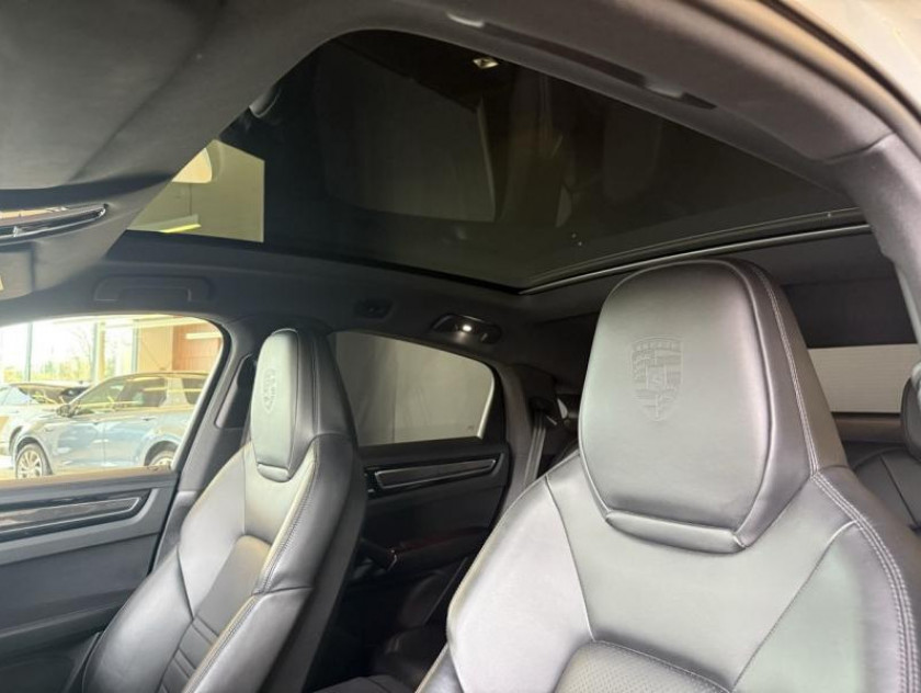 Porsche Cayenne Coupe 3.0 V6 462ch E-hybrid - Visuel #17