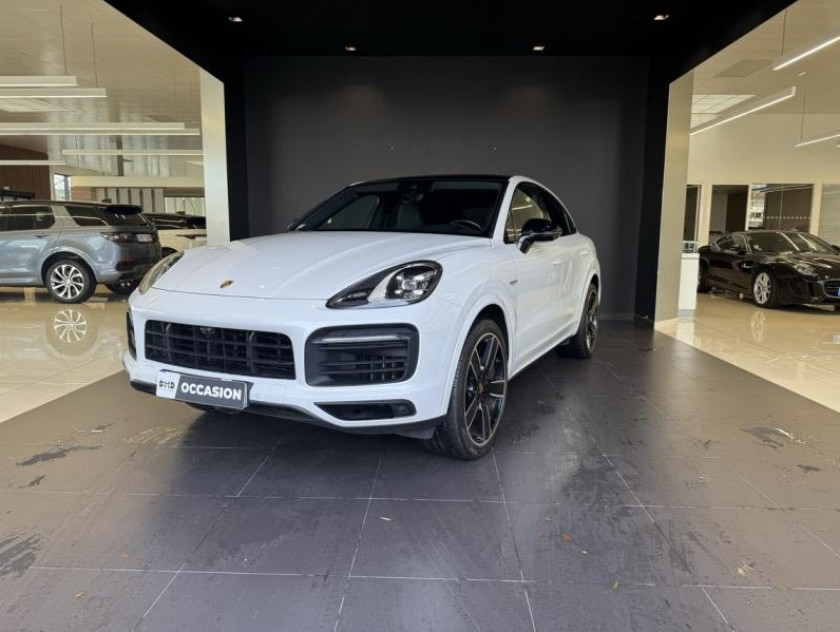 Porsche Cayenne Coupe 3.0 V6 462ch E-hybrid - Visuel #1