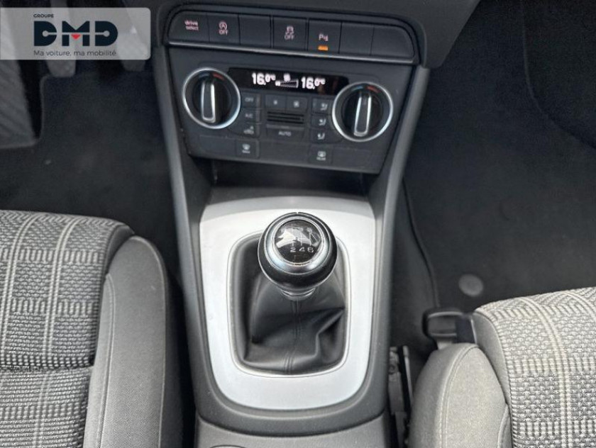 Audi Q3 1.4 Tfsi 150ch Ultra Cod Ambiente - Visuel #8