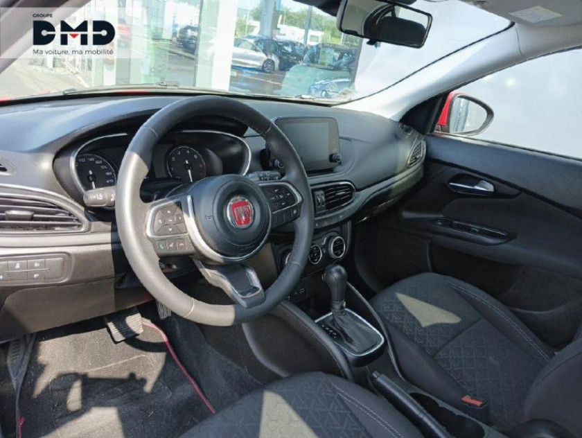 Fiat Tipo Cross 1.5 Firefly Turbo 130ch S/s (red) Hybrid Dct7 My22 - Visuel #5