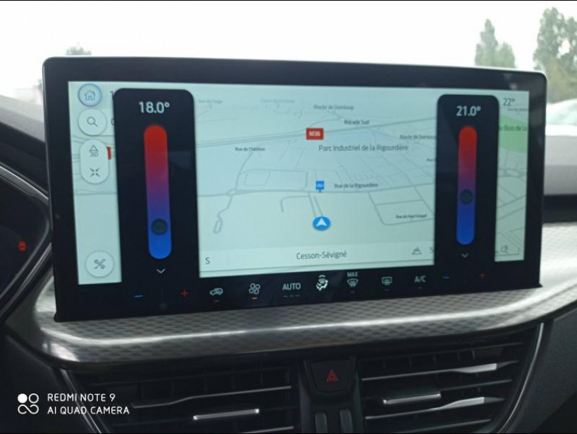 Ford Kuga 2.5 Duratec 180ch Hybrid Flexifuel Titanium Business Powershift - Visuel #16