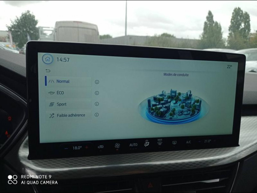 Ford Kuga 2.5 Duratec 180ch Hybrid Flexifuel Titanium Business Powershift - Visuel #19