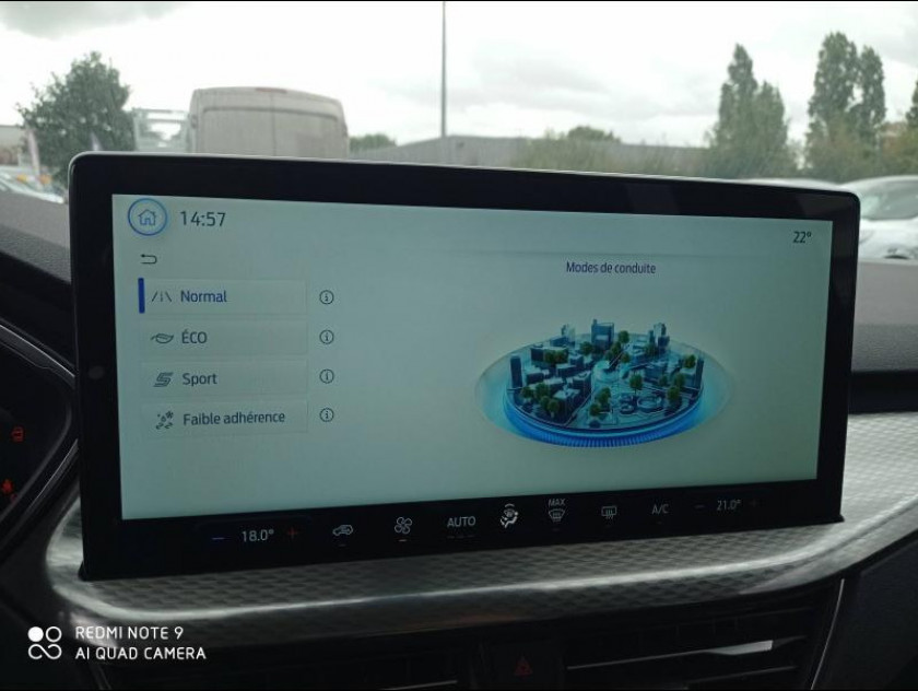 Ford Kuga 2.5 Duratec 180ch Hybrid Flexifuel Titanium Business Powershift - Visuel #20